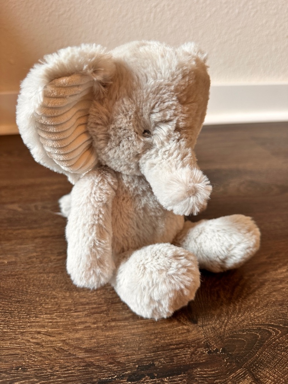 Carter’s Light Gray Elephant 10” Stuffed Animal Plush White Ribbed Ears 2021